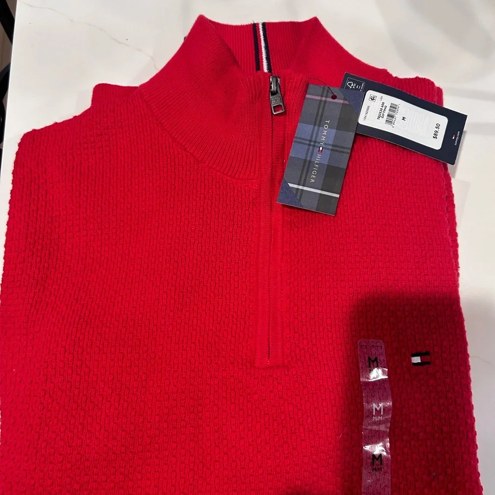 Quick Flip Hero Hoodie, Size Medium - Picture 12 of 13